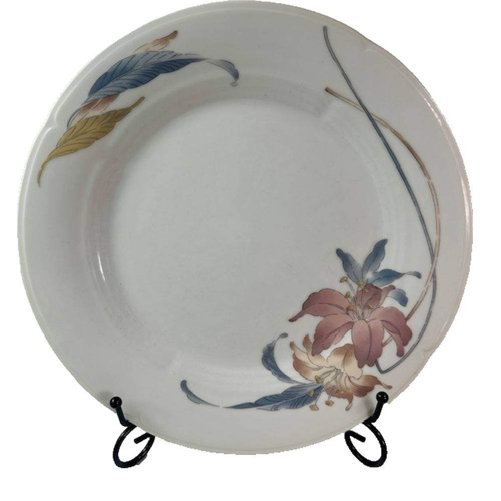 Fine China of Japan Anatole 1-Dinner Plate Mauve&Gray Flowers, Nouvelle Cuisine